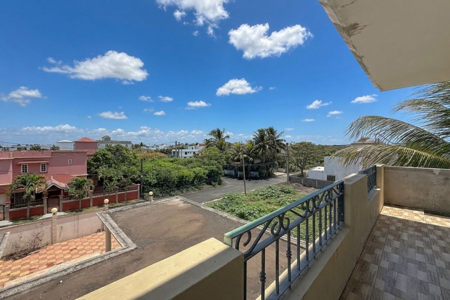 Mont Choisy Maison 10&nbsp;pièces 350&nbsp;m² Vente