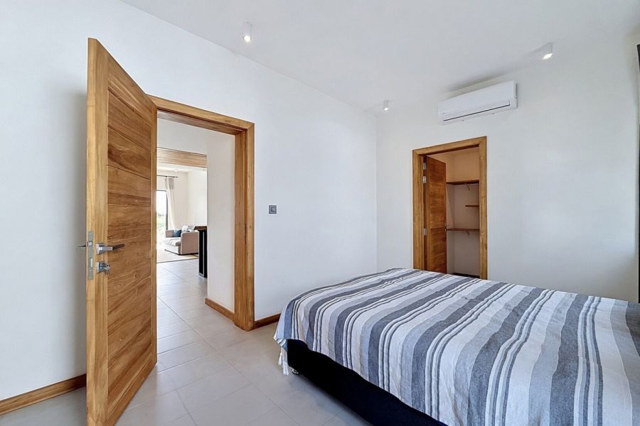 Pereybere Appartement 4&nbsp;pièces 121&nbsp;m² Location