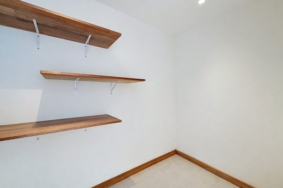 Pereybere Appartement 4&nbsp;pièces 121&nbsp;m² Location