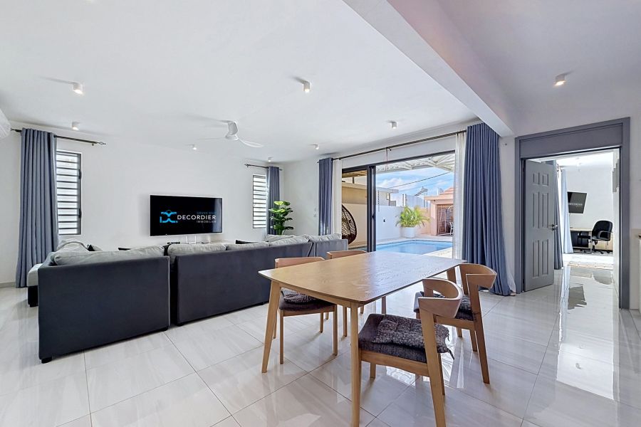 Grand Baie Maison 4&nbsp;pièces 153&nbsp;m² Location