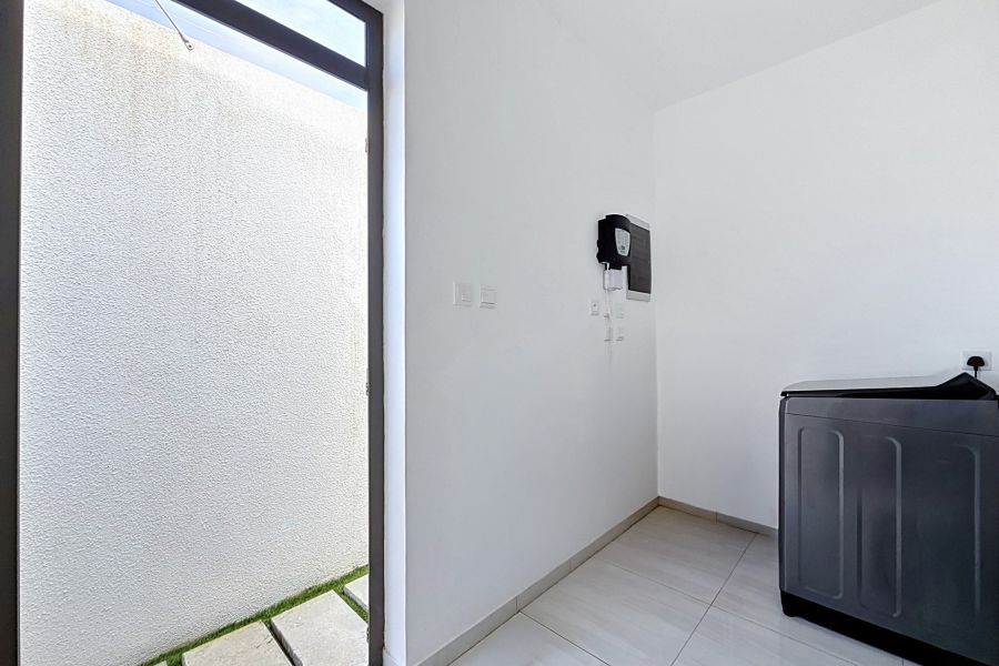 Grand Baie Maison 4&nbsp;pièces 153&nbsp;m² Location