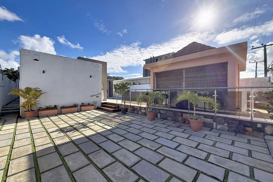 Grand Baie Maison 4&nbsp;pièces 153&nbsp;m² Location