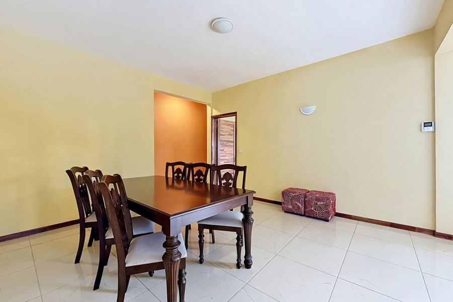 Mont Choisy Maison 6&nbsp;pièces 177&nbsp;m² Location