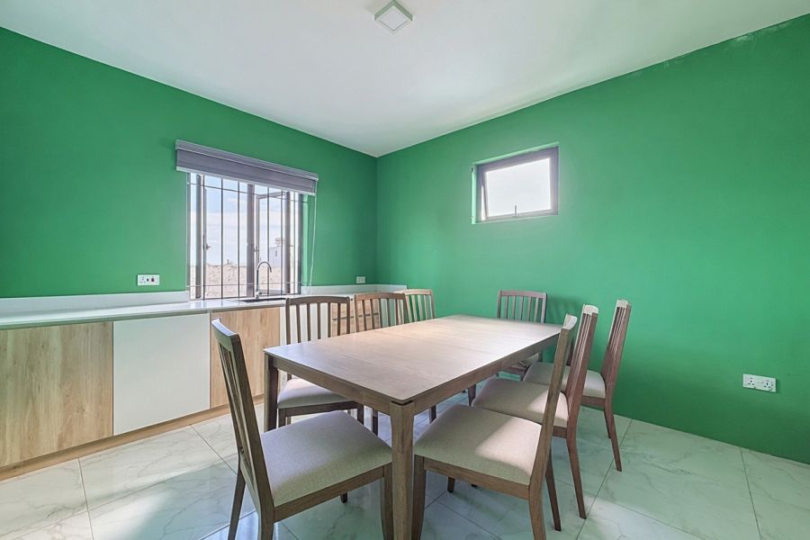 Mont Choisy Maison 6&nbsp;pièces 177&nbsp;m² Location