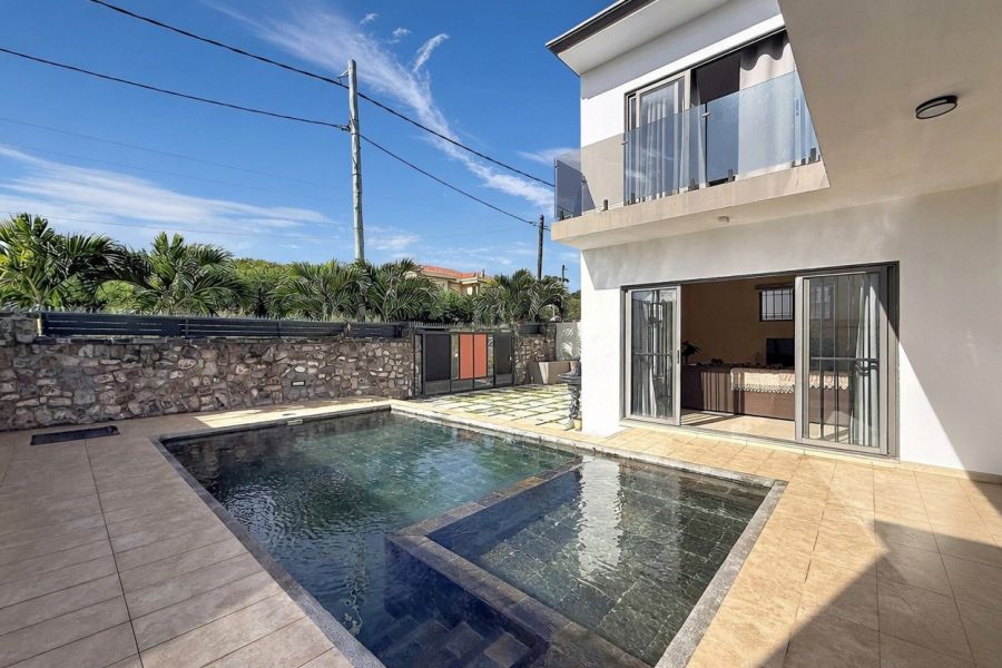 Mont Choisy Maison 6&nbsp;pièces 177&nbsp;m² Location