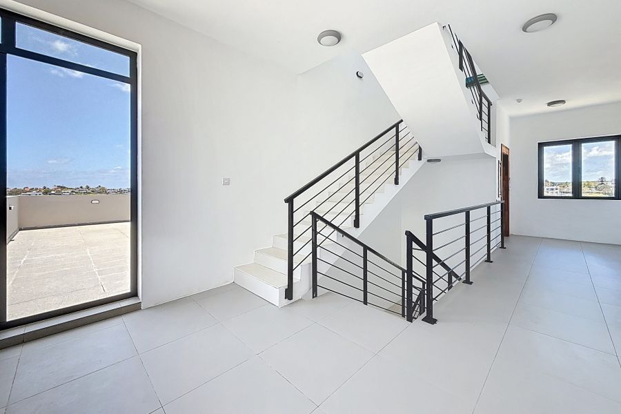 Grand Baie Apartment 4&nbsp;rooms 179&nbsp;m² Sale