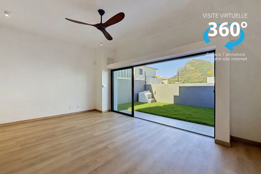 Roches Brunes Maison 6&nbsp;pièces 150&nbsp;m² Vente