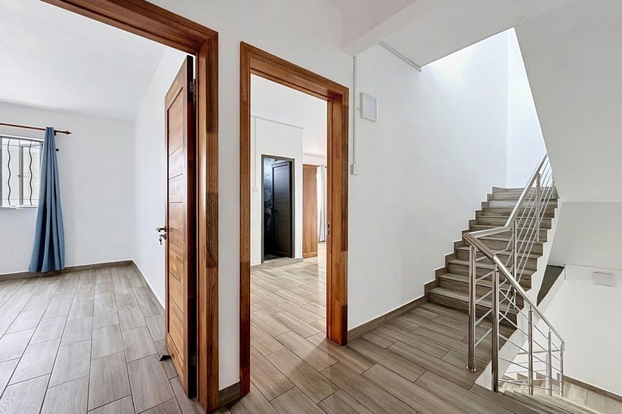 Grand Baie Maison 5&nbsp;pièces 139&nbsp;m² Vente