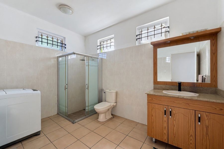 Bain Boeuf Maison 5&nbsp;pièces 250&nbsp;m² Location