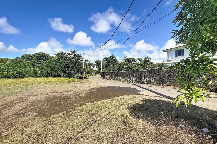 Pereybere Terrain 2037&nbsp;m² Vente