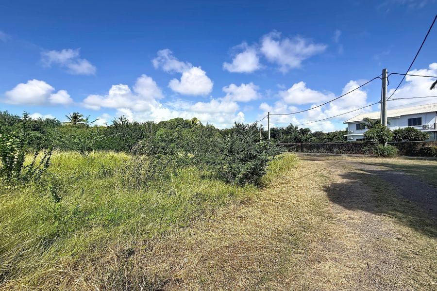 Pereybere Terrain 2037&nbsp;m² Vente