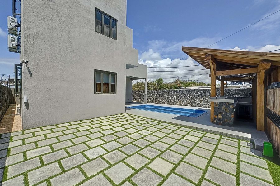 Grand Baie House 5&nbsp;rooms 240&nbsp;m² Rental