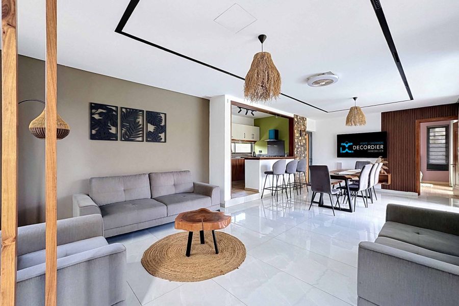 Grand Baie Maison 5&nbsp;pièces 210&nbsp;m² Vente