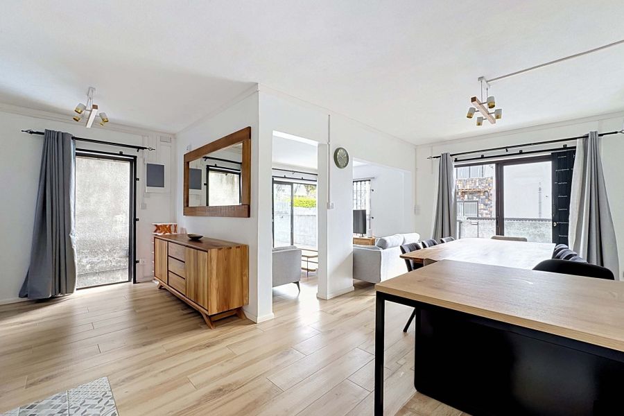 Pereybere Maison 4&nbsp;pièces 95&nbsp;m² Location