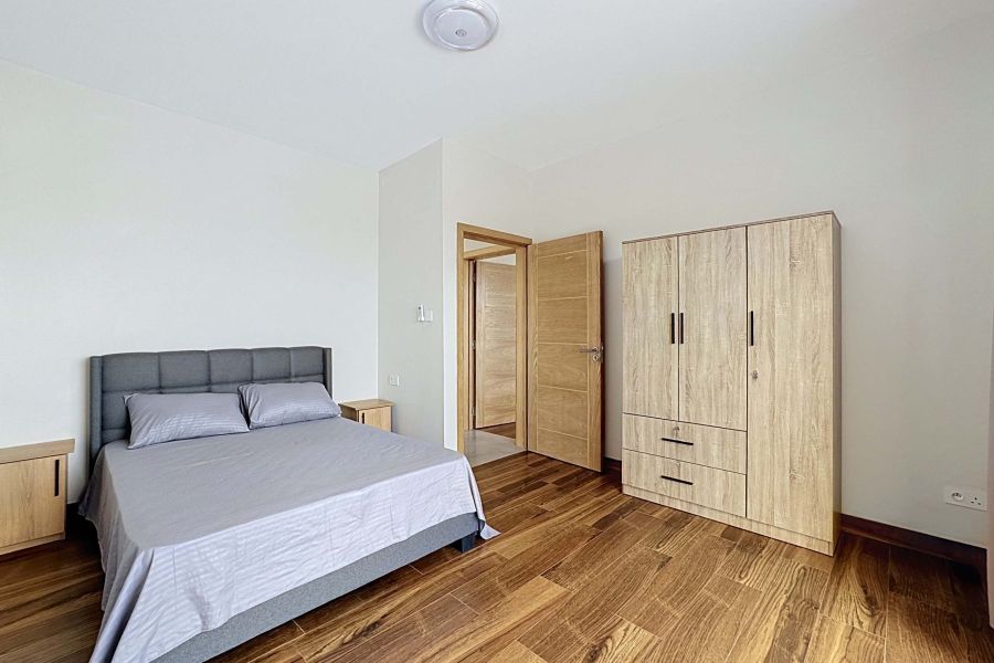 Calodyne House 5&nbsp;rooms 130&nbsp;m² Rental