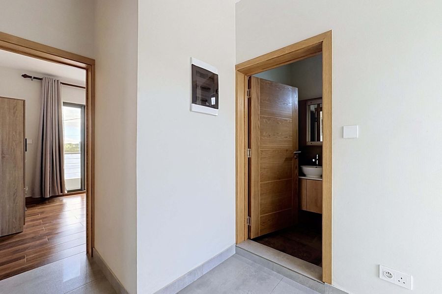 Calodyne House 5&nbsp;rooms 130&nbsp;m² Rental