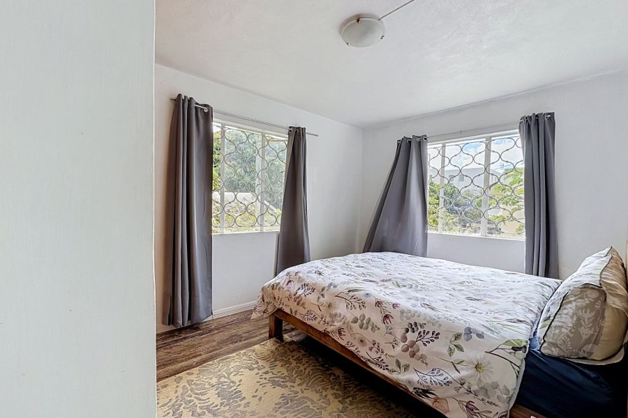 Roches Brunes House 8&nbsp;rooms 215&nbsp;m² Sale
