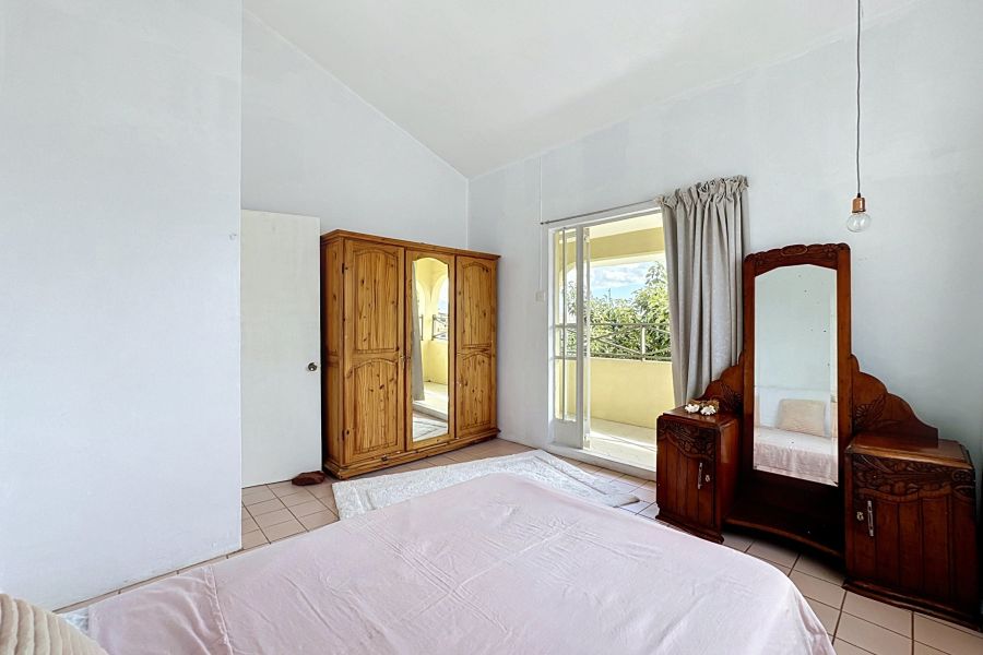 Roches Brunes House 8&nbsp;rooms 215&nbsp;m² Sale