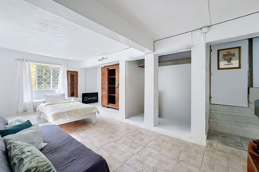 Roches Brunes House 8&nbsp;rooms 215&nbsp;m² Sale