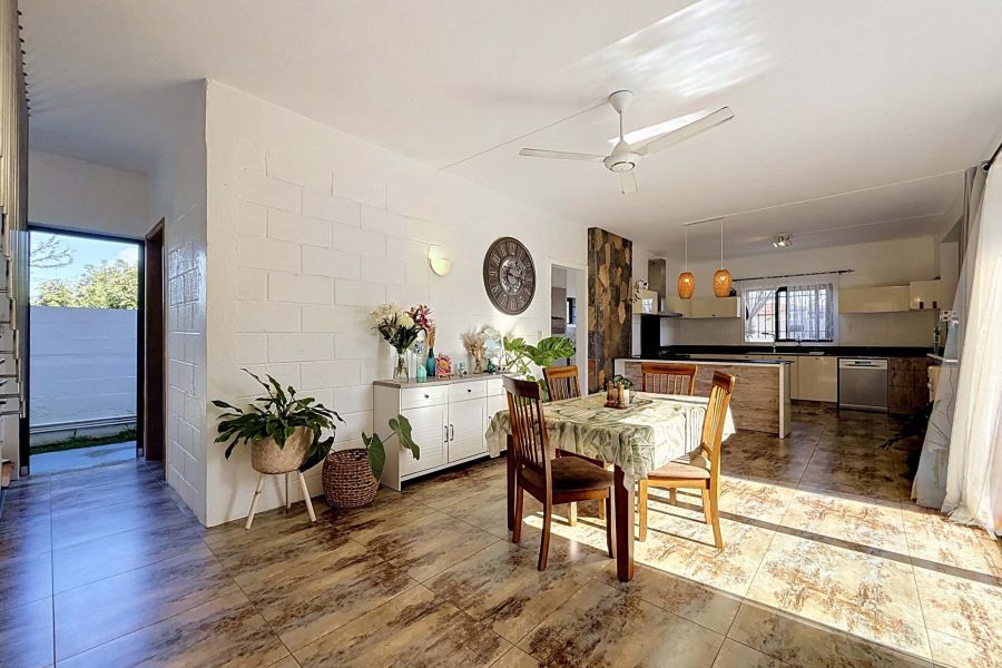 Saint François Maison 8&nbsp;pièces 230&nbsp;m² Location