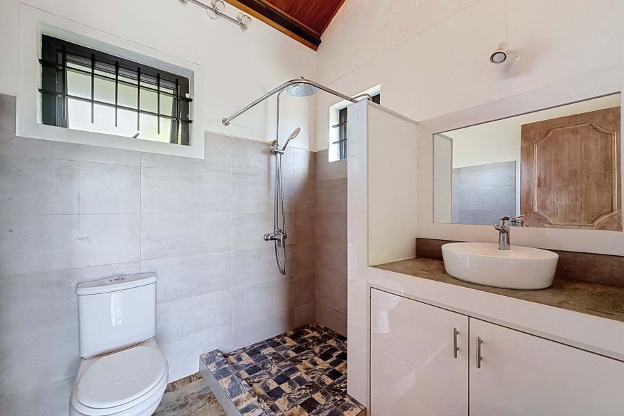 Saint François Maison 8&nbsp;pièces 230&nbsp;m² Location