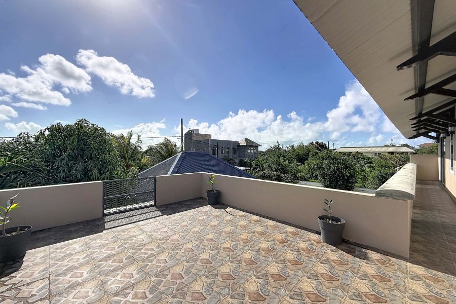 Saint François Maison 8&nbsp;pièces 230&nbsp;m² Location