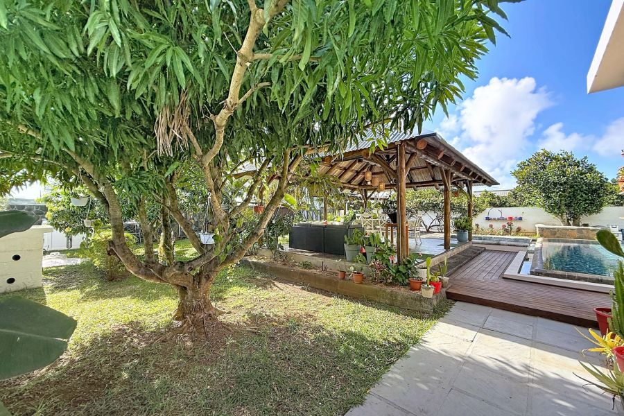 Saint François Maison 8&nbsp;pièces 230&nbsp;m² Location