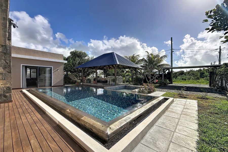 Saint François Maison 8&nbsp;pièces 230&nbsp;m² Location