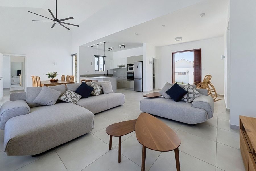 Pereybere Maison 4&nbsp;pièces 180&nbsp;m² Location
