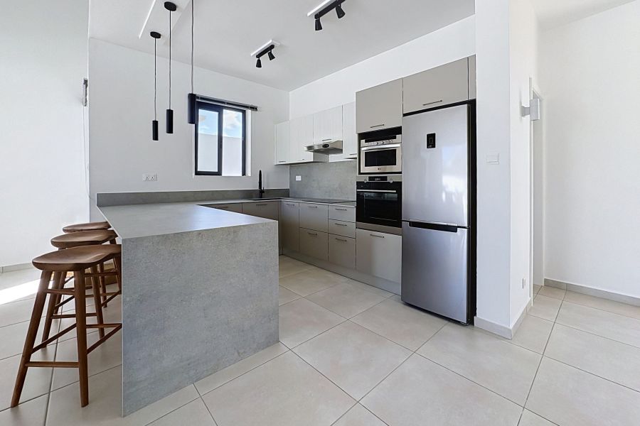 Pereybere Maison 4&nbsp;pièces 180&nbsp;m² Location