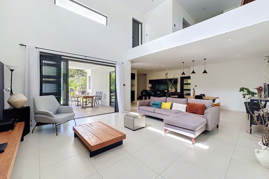 Pereybere Maison 4&nbsp;pièces 239&nbsp;m² Vente