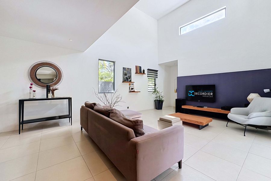Pereybere Maison 4&nbsp;pièces 239&nbsp;m² Vente