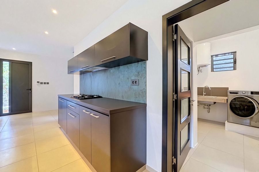 Pereybere Maison 4&nbsp;pièces 239&nbsp;m² Vente