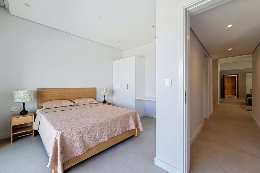 Pereybere Appartement 5&nbsp;pièces 131&nbsp;m² Location