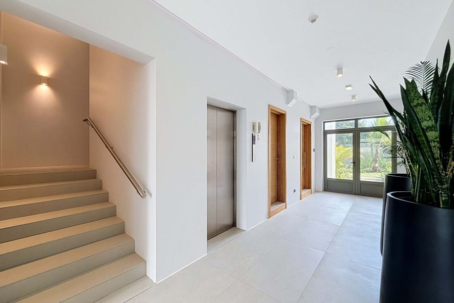Pereybere Appartement 5&nbsp;pièces 131&nbsp;m² Location