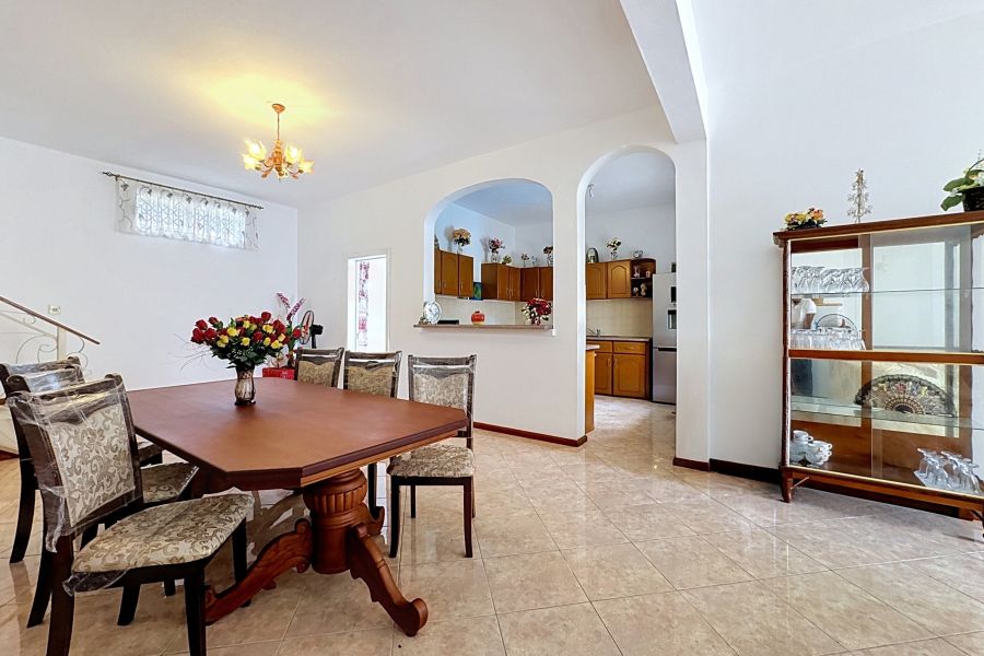 Pereybere House 6&nbsp;rooms 122&nbsp;m² Sale