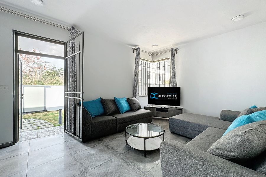 Mont Choisy Maison 6&nbsp;pièces 290&nbsp;m² Location