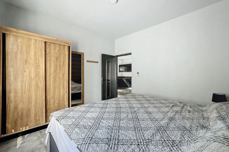 Mont Choisy Maison 6&nbsp;pièces 290&nbsp;m² Location