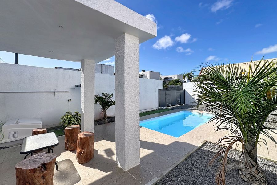 Grand Baie Maison 5&nbsp;pièces 90&nbsp;m² Location