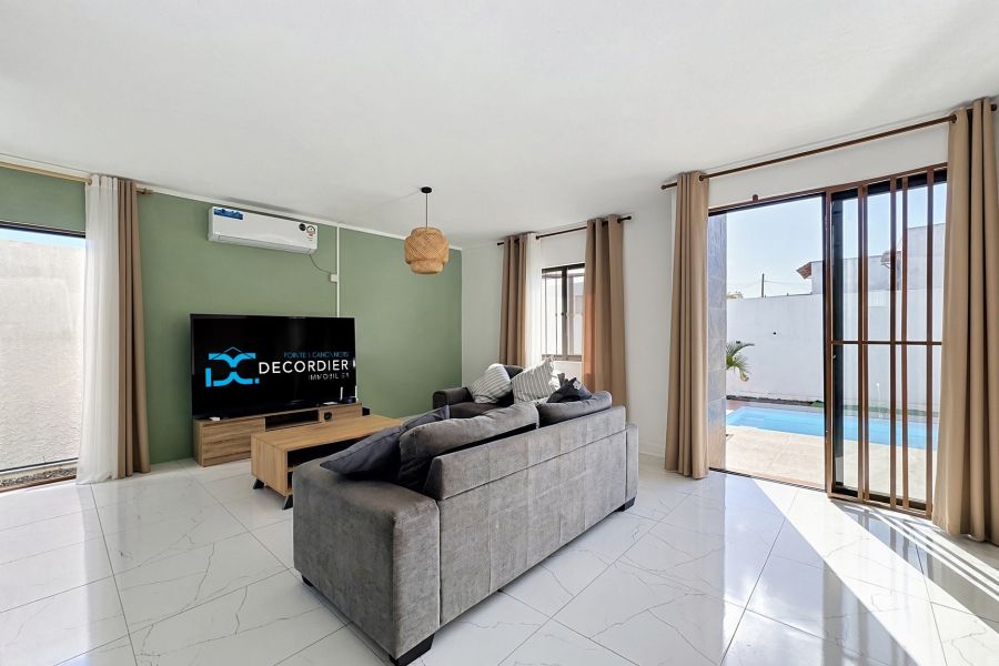 Grand Baie Maison 5&nbsp;pièces 90&nbsp;m² Location