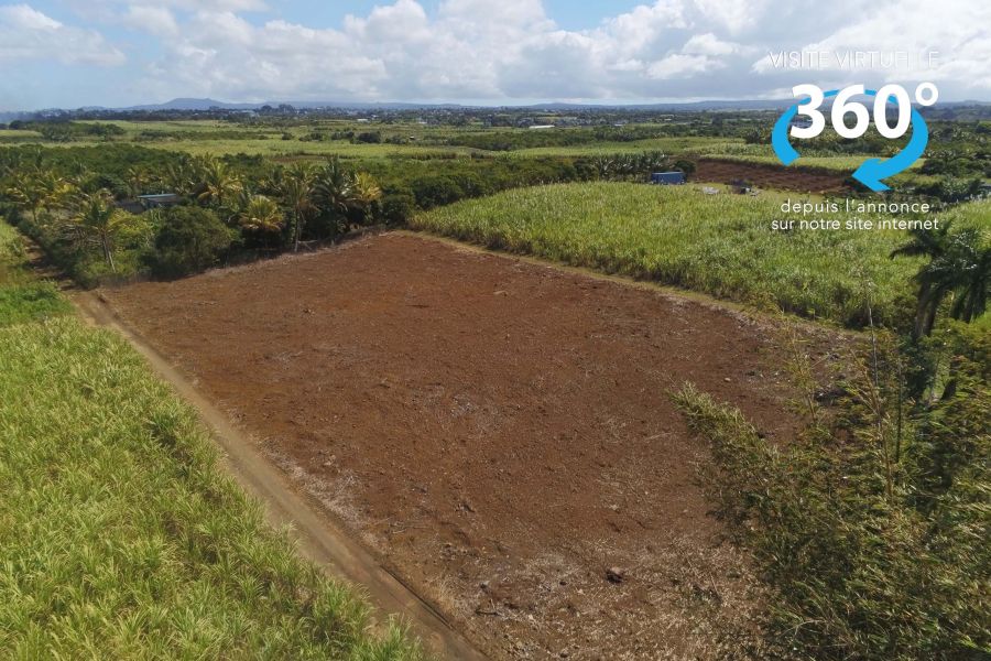 Deux Bras Land 4693&nbsp;m² Sale