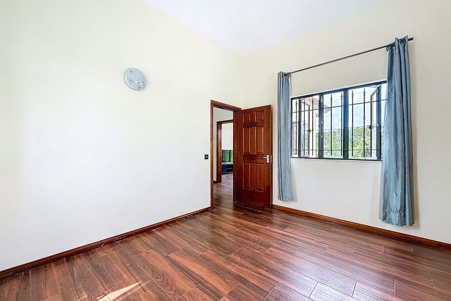 Grand Baie Maison 6&nbsp;pièces 257&nbsp;m² Location