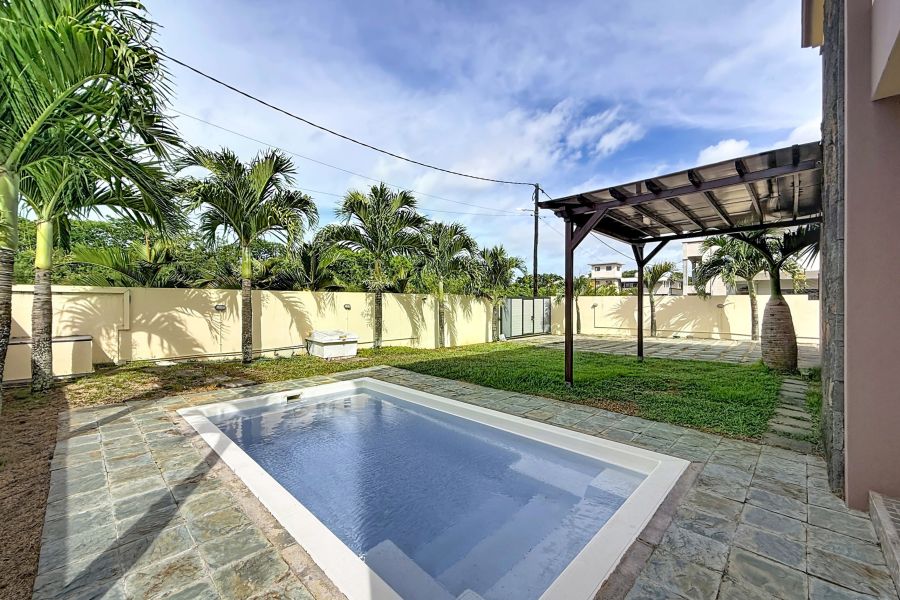 Grand Baie Maison 6&nbsp;pièces 257&nbsp;m² Location
