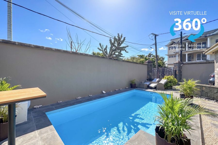 Grand Baie Maison 10&nbsp;pièces 245&nbsp;m² Location