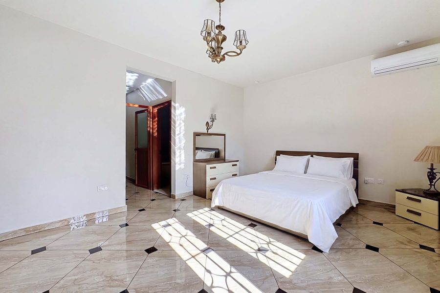 Grand Baie Maison 10&nbsp;pièces 245&nbsp;m² Location