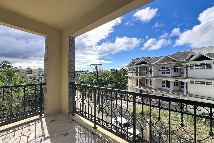 Grand Baie Maison 10&nbsp;pièces 245&nbsp;m² Location