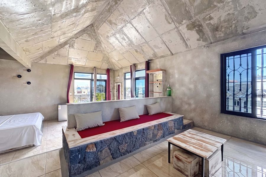 Grand Baie Maison 10&nbsp;pièces 245&nbsp;m² Location