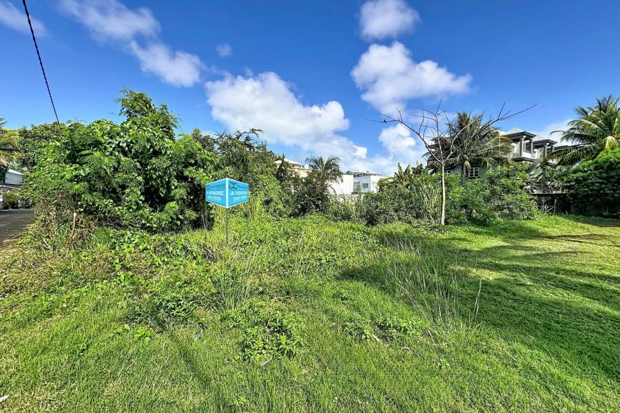 Pereybere Terrain 573&nbsp;m² Vente