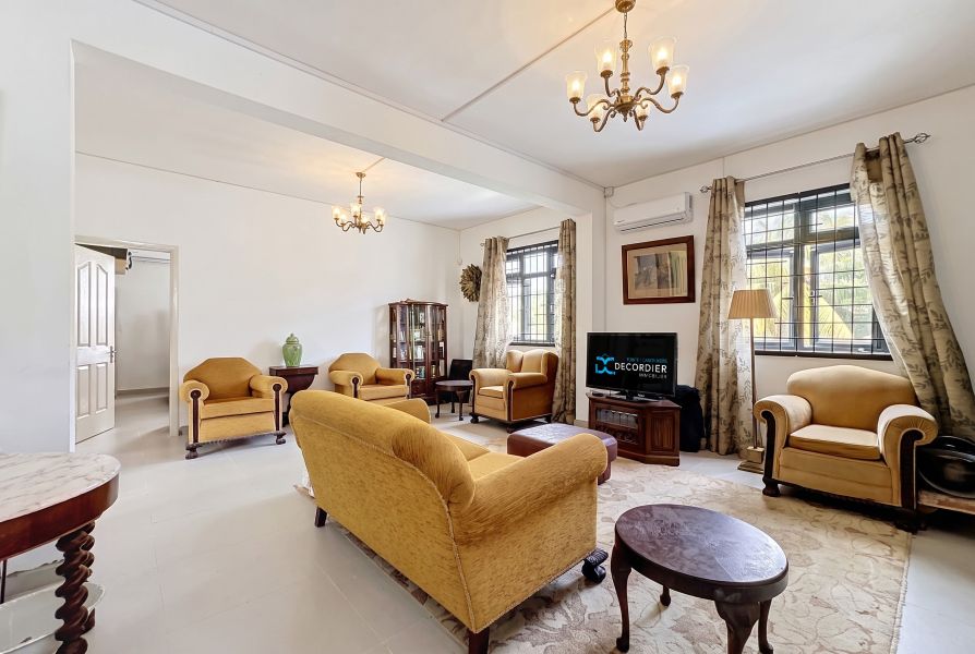 Trou aux Biches Maison 7&nbsp;pièces 250&nbsp;m² Vente
