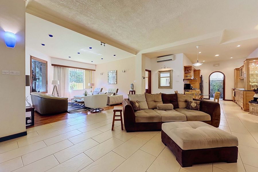 Pointe aux Canonniers House 30&nbsp;rooms 1800&nbsp;m² Sale